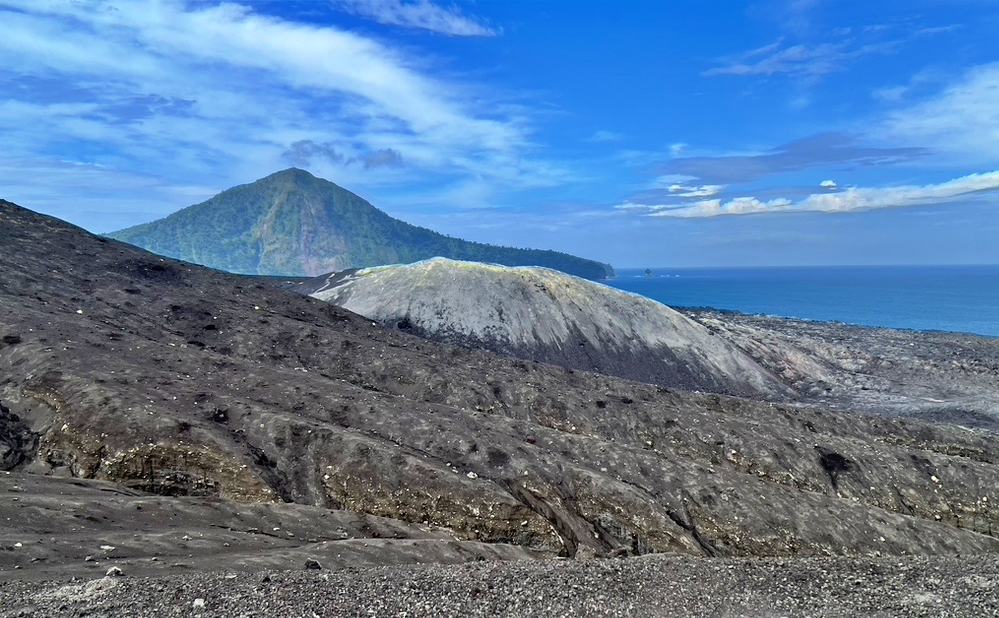 mount krakatau