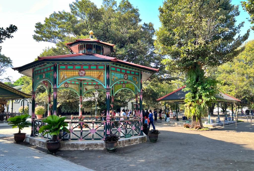 sultan palace yogyakarta